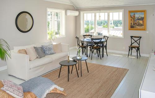 Stallarholmen Casa | 1 Bedroom Gorgeous Home In Stallarholmen
