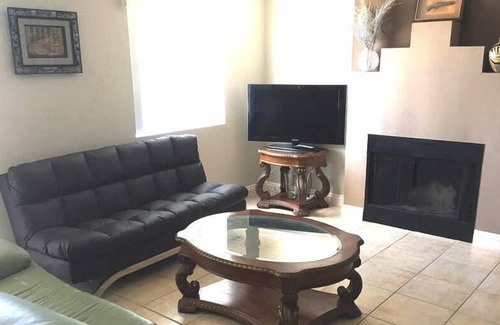 Canyon Gate Condominio | 1 bedroom (king size bed), 1 bathroom near Red Rock