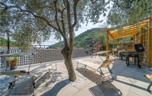 Corticella Casa | 1 Bedroom Nice Home In Avegno