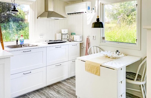Askloster Casa | 1 Bedroom Nice Home In Varberg