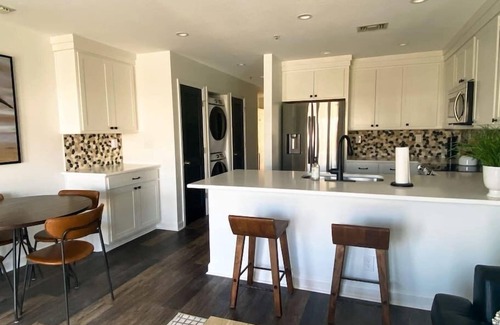 North Topsail Beach Condominio | 1-Bedroom Oceanfront Villa, Topsail Island, Villa Capriani