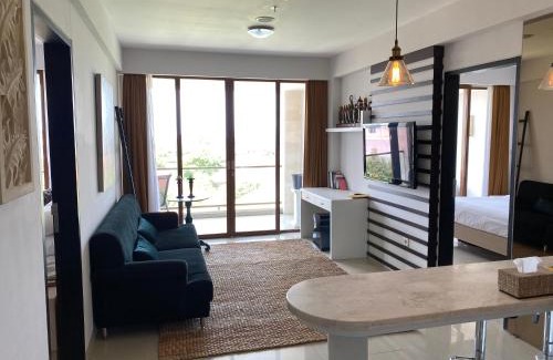 Kartika Plaza Apartamento | 1 Bedroom Penthouse Apt, 50Mbs