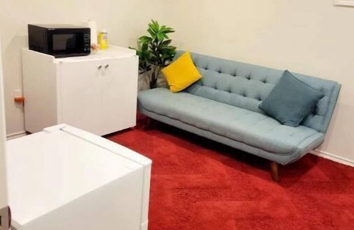Transcona Apartamento | 1 Bedroom Private Basement Suite