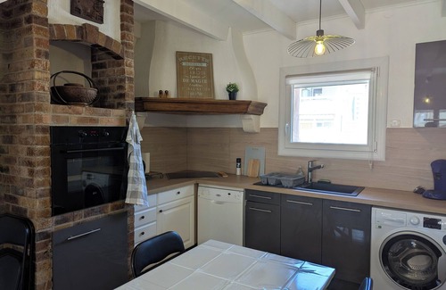 Martigues Casa | 1 bedroom private vacation home in martigues