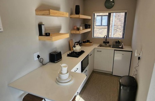Mbombela Apartamento | 1 Bedroom self catering cottage.