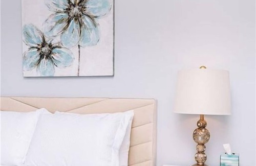 Grandview Apartamento | 1 Bedroom Single_family L-593838 by Houzlet