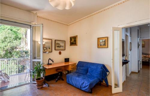 Molassana Apartamento | 1 Bedroom Stunning Apartment In Genova