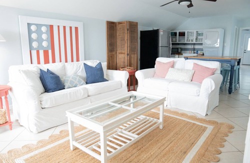 Tybee Island Apartamento | 1 Bedroom Unit half block to beach
