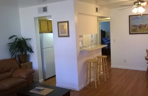 Surprise Condominio | Apartamento de 1 habitación al lado de las ciudades cerca del DELWEBBHOSPITAL, WESTVALLEY MEDPLACES