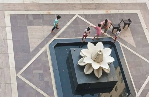 Vrindavan Apartamento | 1 bhk apartment, in a posh society ,in heart of Vrindavan