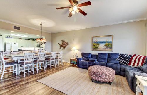 Fernandina Beach Casa | 1 block from the beach next to Ft Clinch State Park and 2 miles from Historic Centre Street