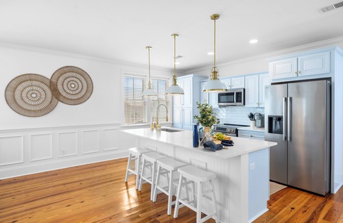 Charleston County Casa | 1 Block to Beach, Newly Renovated 6BDR w/ Rooftop Views | Sand Dune by AvantStay