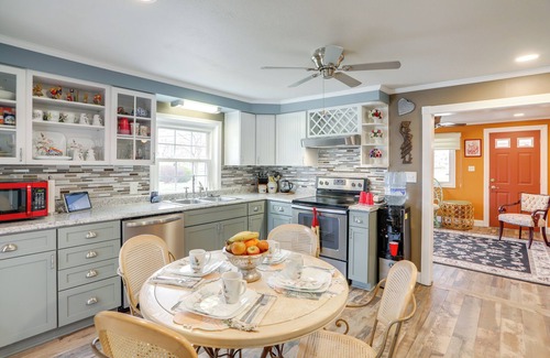 Port Clinton Casa | 1 Block to Beach: Home w/ Hot Tub in Port Clinton!