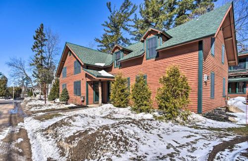 Hillcrest Apartamento | 1 Block to Downtown Cozy Condo by Mirror Lake