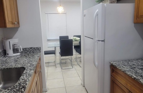 Downtown Fort Lauderdale Apartamento | 1 BR Apt. Awesome Location. Near FLL Beach and Las Olas