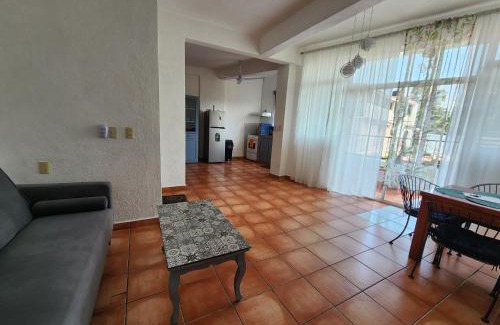 Lazaro Cardenas Apartamento | 1 BR APT with AC , TV , wi-fi near DT and beach