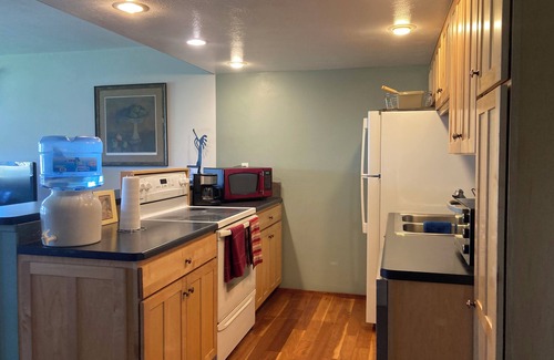 East Boulder Condominio | Excelente ubicación, cerca del centro de recuento CU N. Pocos minutos para downtow