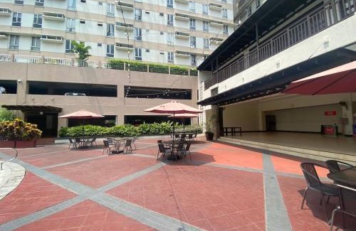 Bagong Lipunan Ng Crame Apartamento | 1 BR Condo in Quezon City at Avida New Manila