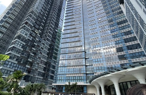 South Cembo Condominio | 1 BR condo in Uptown Bonifacio