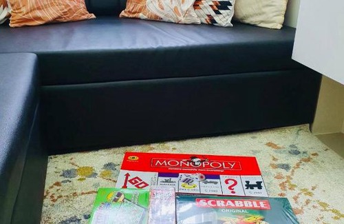San Bartolome Apartamento | 1 Br CONDO Vine Residences Quezon City with POOL NETFLIX WIFI VIDEOKE BOARD GAMES