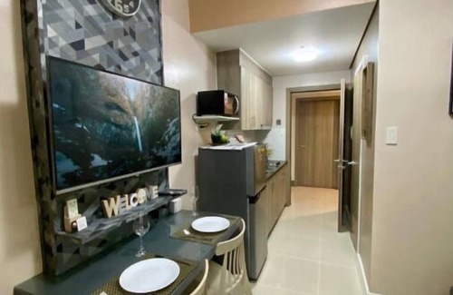 Highway Hills Condominio | 1 BR Fully Furnished Condo in Mandaluyong with Pool and Parking - Fame1, 2021