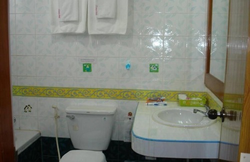 Patong Apartamento | 1 BR Lamai Inn Hotel- Patong, Thailand