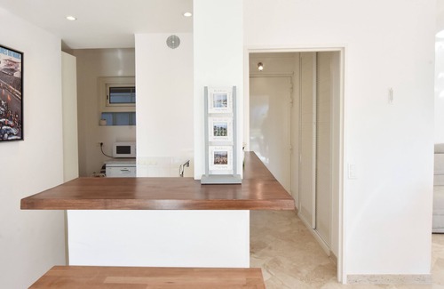 California - Pezou Apartamento | 1-Br Sea view Luxury Residential with pool
