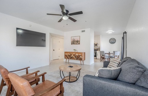 Pueblo Estates Casa | 1 BR Townhome + pool access