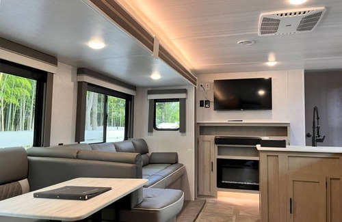 Tsukuba Alquiler De RV | 1 building rental plan Salem Trailer House / Tsukuba City Ibaraki