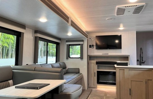 Tsukuba Alquiler De RV | 1 building rental plan Salem Trailer House / Tsukuba City Ibaraki