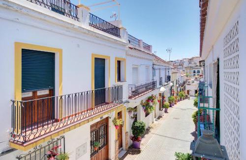 Historic Center of Estepona Apartamento | 1 Casa De la Luz Centro de Estepona Home4u
