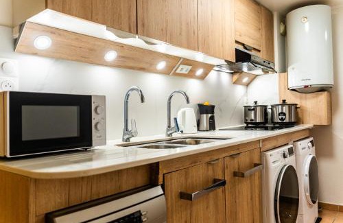 Sainte-Clotilde Apartamento | 1 Chambre 9 m2 en colocation avec 15 m2 partagés