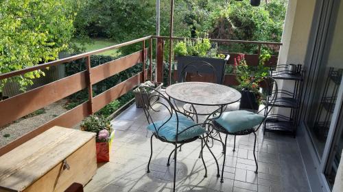 Saint-Julien-les-Villas Cama Y Desayuno | 1 Chambre double "Le Devenir"