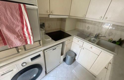Saint-Germain-des-Pres Apartamento | 1 chambre modern rue bonaparte