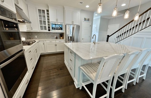 Lewes Casa | 1 Dog Allowed * Coastal Club Resort Style Club w Water Park * Sleeps 10 w 4BR DE