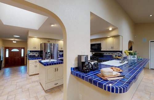 Castro Valley Casa | #1 Family Friendly West Coast Villa, Sleeps 15
