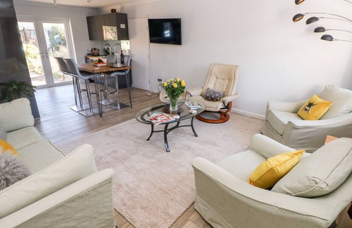 Pembroke Dock Cabaña | 1 Gloucester Way