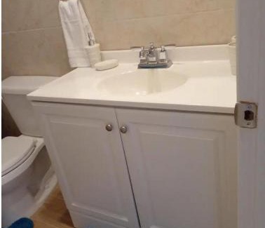 Rolleville Casa | 1-Hillview Cottages
