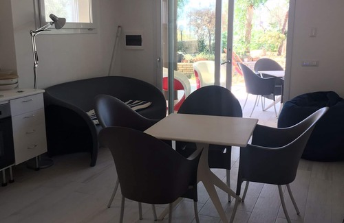 Alcamo Marina Apartamento | 1) CASA DE VACACIONES EN LA PLAYA, ÁREA CENTRAL, WI-FI, AIRE ACONDICIONADO, ESTACIONAMIENTO