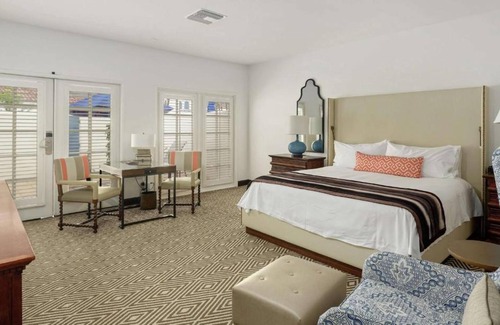 La Quinta Hotel | 1 King Room, La Quinta Resort & Club, 41 Pools, 5 Championship Golf Courses