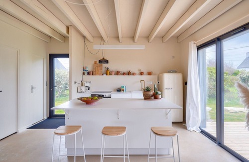 Penmarch Chalet De Esquí | A 1 km de la playa de Pors Carn, casa para 6