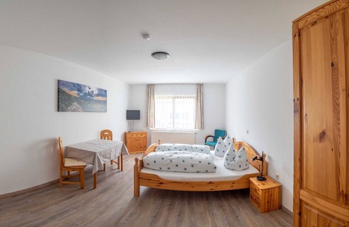 Dettingen an der Erms Casa | 1 - casa de huéspedes Marion