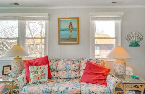 Colington Casa | 1 Mi to Avalon Pier Charming Coastal Cottage!