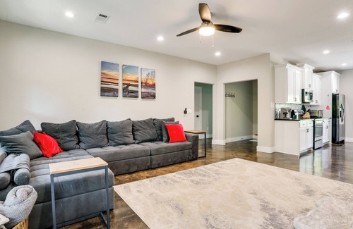 Pottsboro Casa | Modern Pottsboro Home - Close to Lake Texoma!
