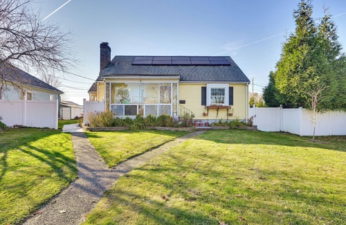 Salem Apartamento | 1 Mi to Downtown Salem: Studio w/ Fire Pit Access
