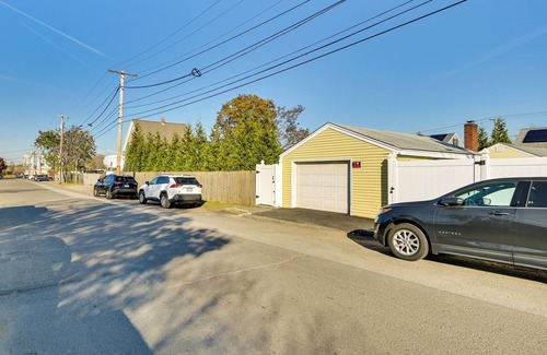 Salem Apartamento | 1 Mi to Downtown Salem: Studio w/ Fire Pit Access