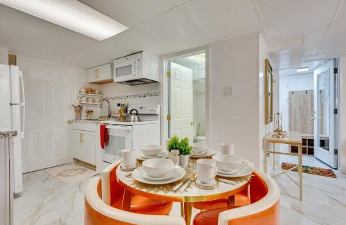 Salem Apartamento | 1 Mi to Downtown Salem Vacation Rental!