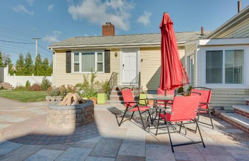 Salem Apartamento | 1 Mi to Downtown Salem Vacation Rental!