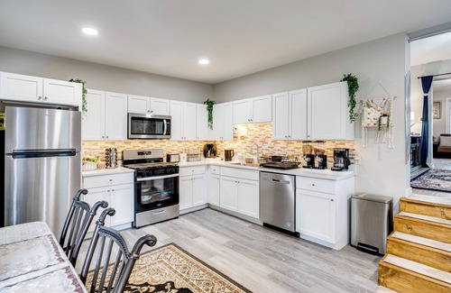 Elgin Casa | 1 Mi to Dtwn Elgin: Dutch Colonial w/Lovely Patio