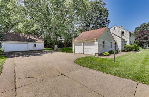 Salem Apartamento | 1 Mi to Dtwn Salem Apt with Shared Yard!